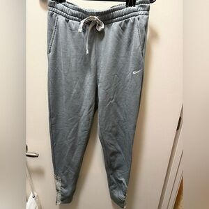 Nike Men's Light Gray Joggers